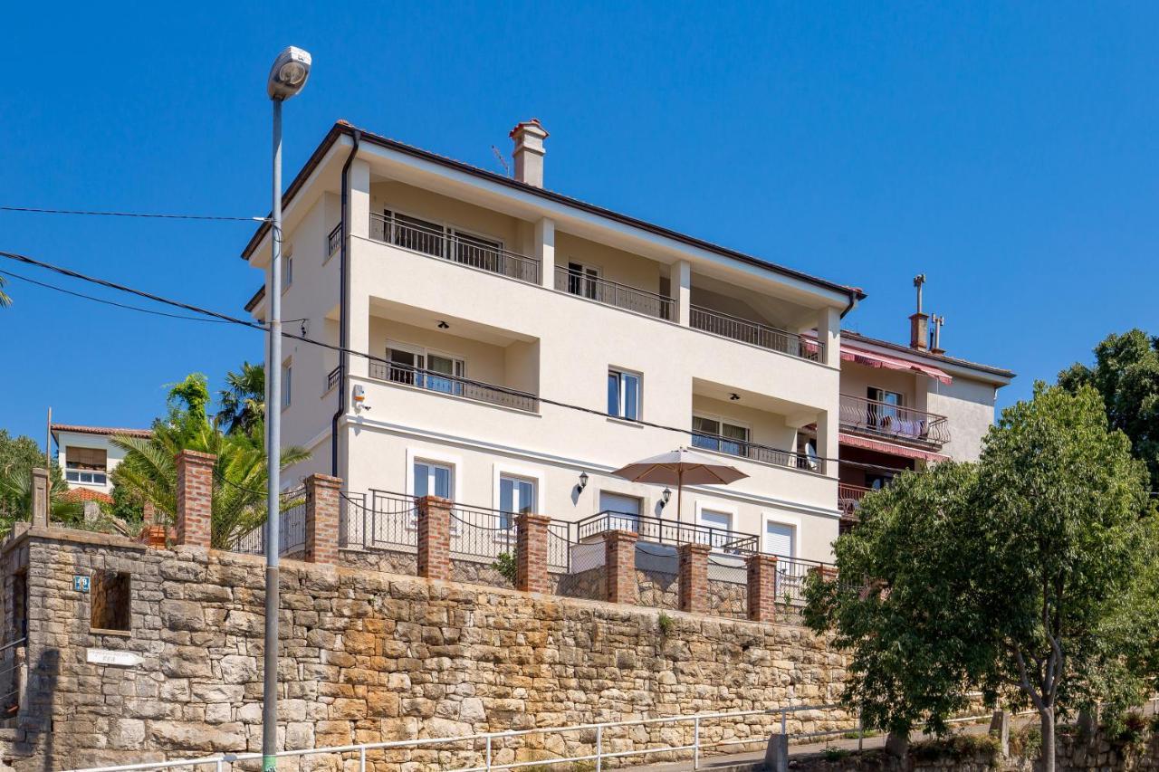 Villa Marija Rijeka Exteriör bild
